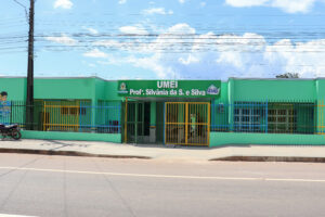 Imagem da notícia - INAUGURAÇÃO DA ESCOLA DE EDUCAÇÃO INFANTIL PROFESSORA SILVÂNIA DA SILVA E SILVA